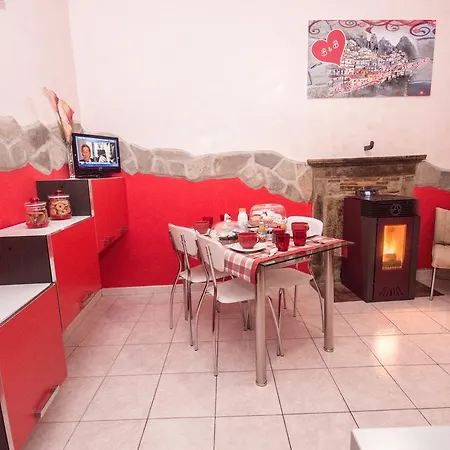 Al Cuore Del Borgo * كاستلمتسانو